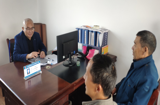 武胜县中心镇 法律顾问开展法治讲座 助力乡村振兴与社会经济咨询服务